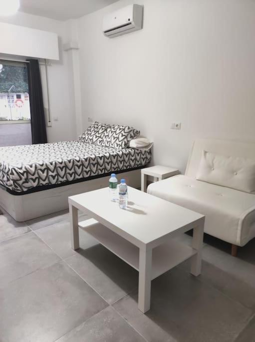 Apartamento Omega Ll Apartment Torremolinos Ngoại thất bức ảnh
