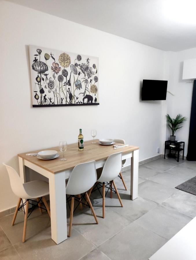 Apartamento Omega Ll Apartment Torremolinos Ngoại thất bức ảnh